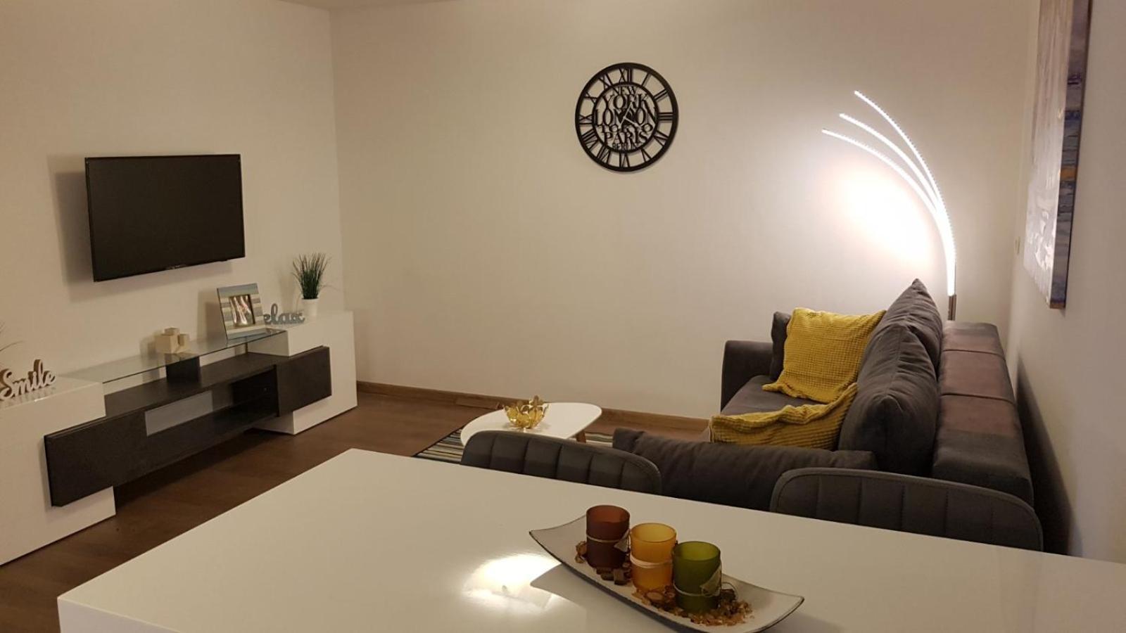 Apartments Marnic Mlini Rum bild